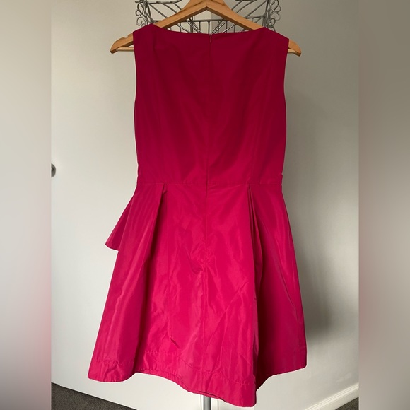 💥 SALE 💥 Cue mini dress with 80’s vibes - Picture 4 of 6